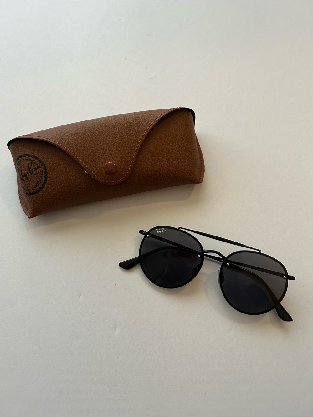 Ray-Ban Round Double Bridge RB3614N Sunglasses with Case